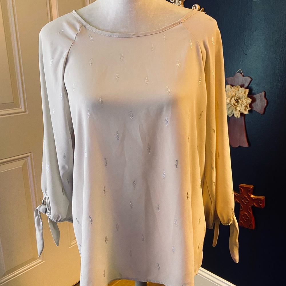Papermoon Cream 3/4 Sleeve Tie Front Blouse